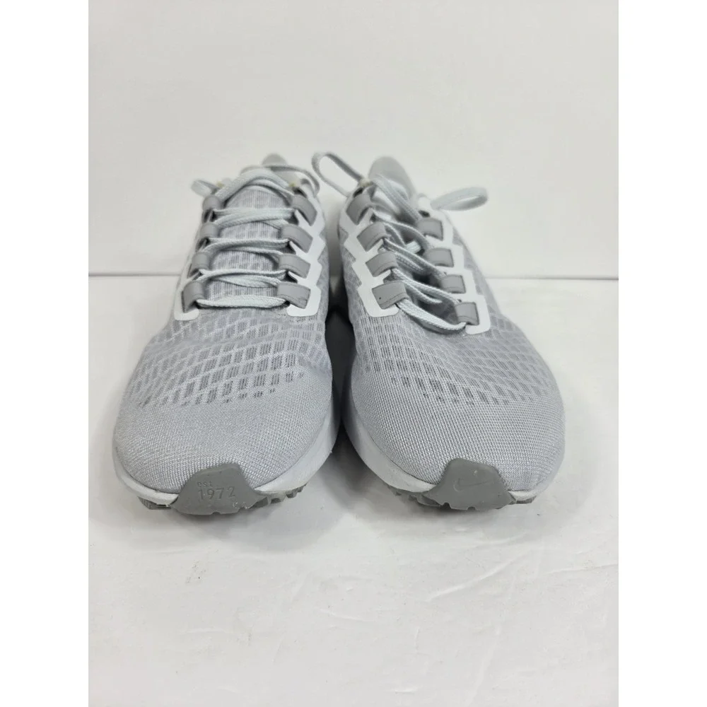 Nike Air Zoom Pegasus 37  WOMEN  9 White Silver Sneaker  ( NO INSOLES )